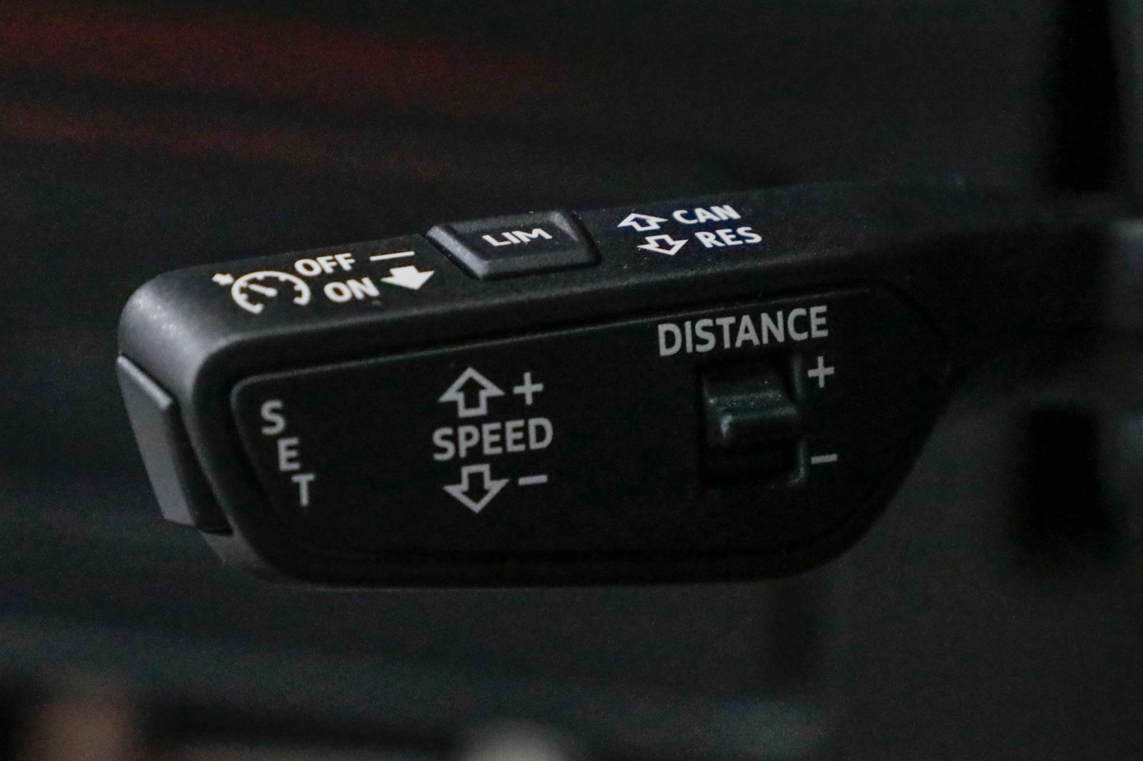 Audi RS 6 Avant performance AHK Pano HUD Matrix B&O