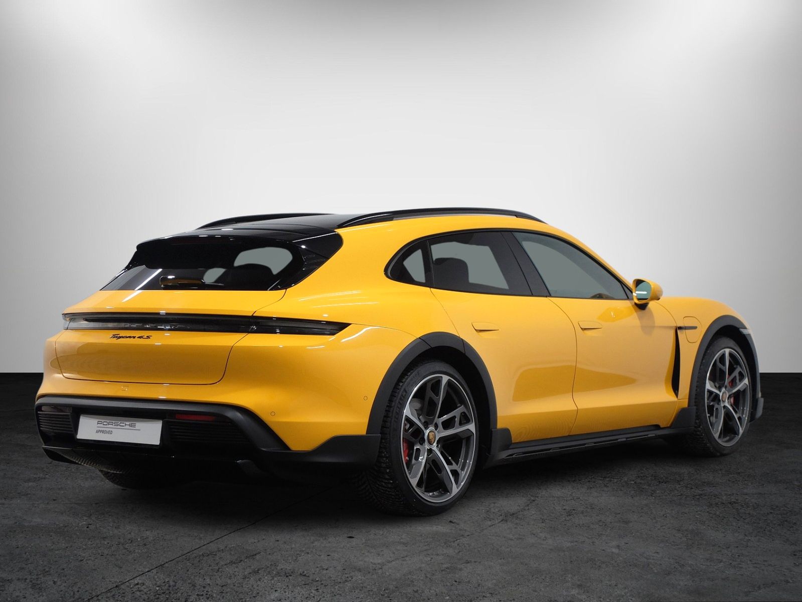 Porsche Taycan Cross Turismo 4S
