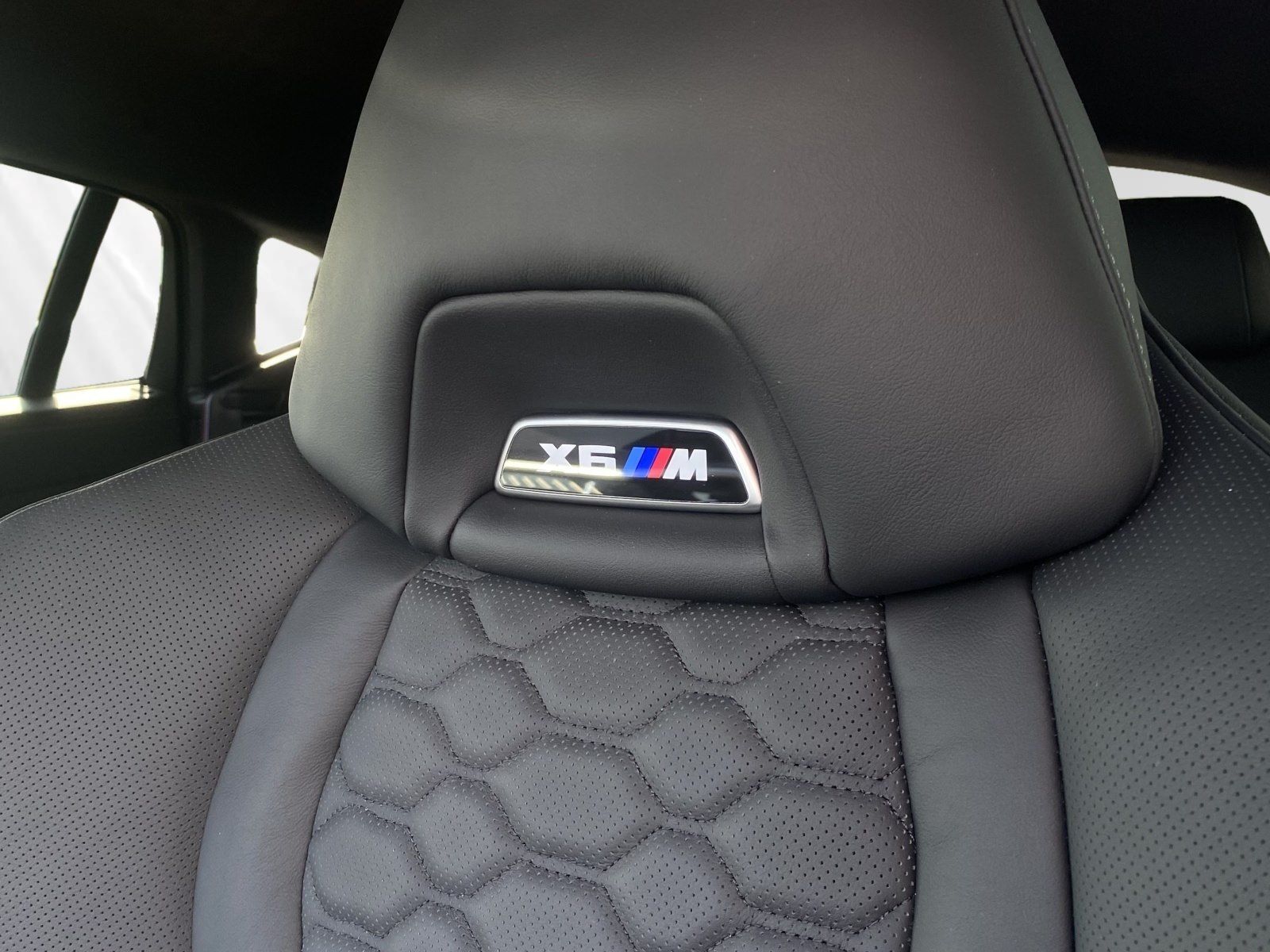 BMW X6 M Competition Inkl. € 1.190 Zubehörbonus* DA&