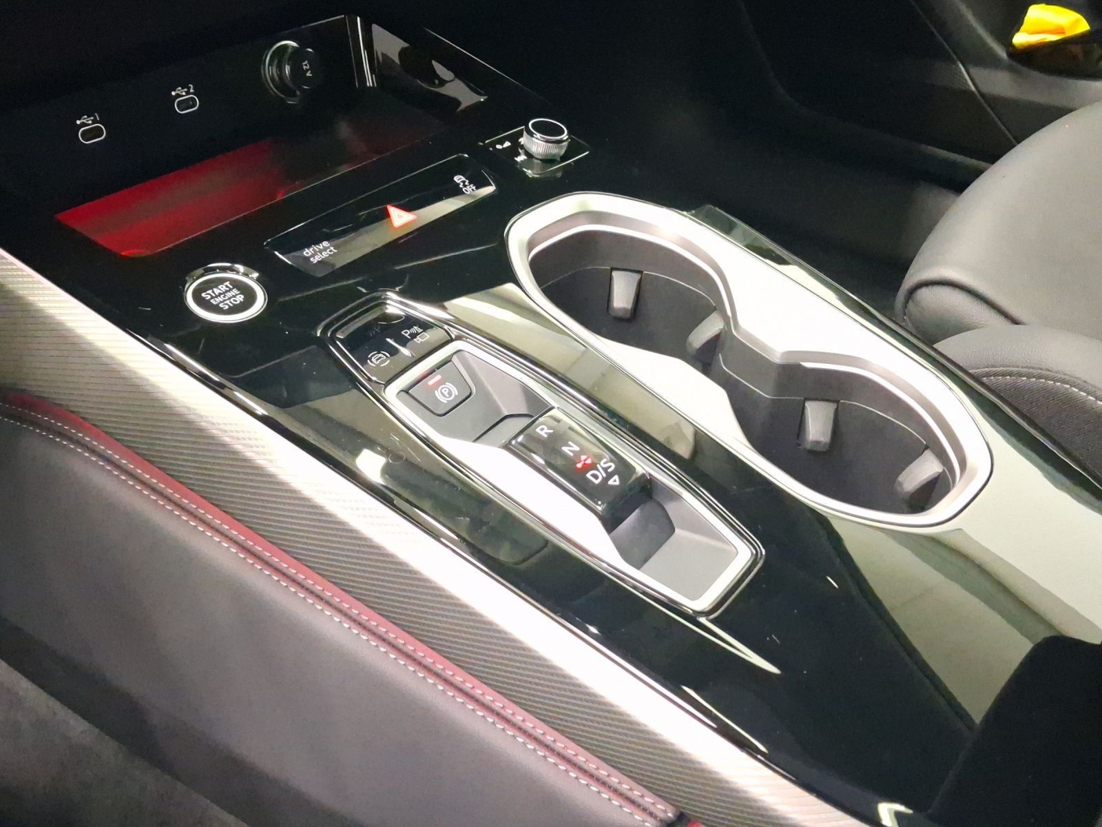 Audi A6 Avant TFSI Q S LINE PANO LEDER LM20 HuD
