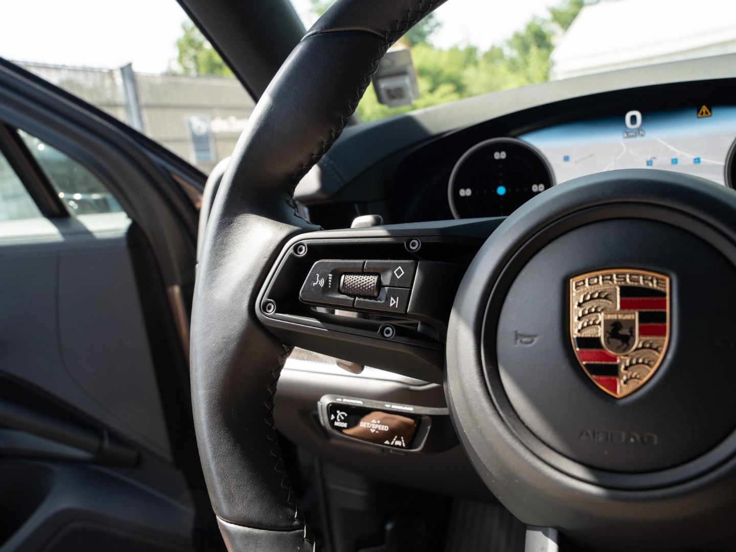 Porsche Cayenne AHK HD-Matrix BOSE PDCC 21-Zoll