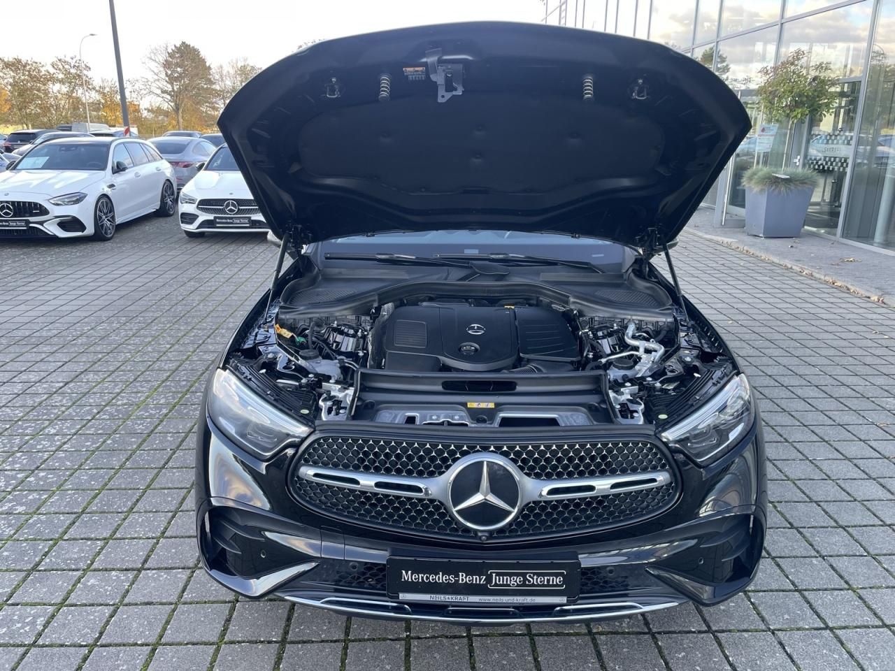 Mercedes-Benz GLC 300 e 4MATIC Pano SpurW LM S-Sitz ACC PDC