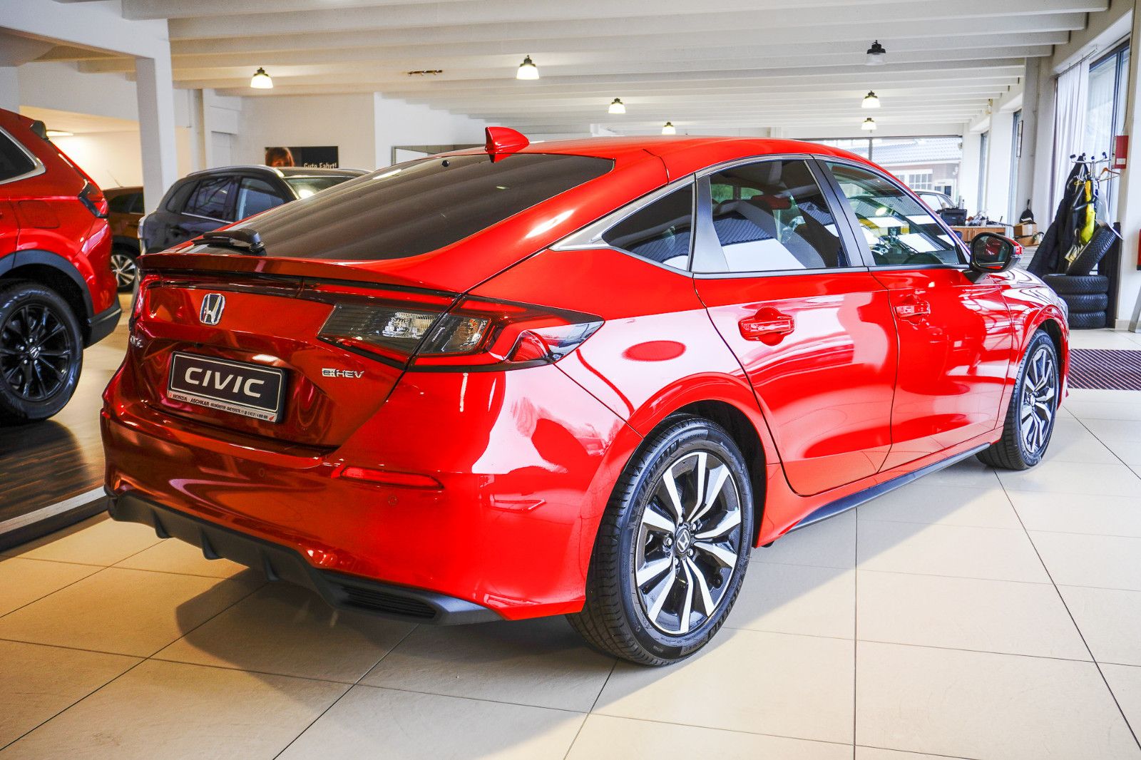 Honda Civic e:HEV 2.0 i-Hybrid e-CVT ELEGANCE Ganzjahr