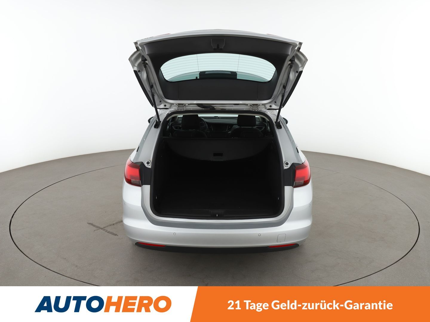 Opel Astra 1.5 CDTI Edition - Samsaru's Car Outlet
