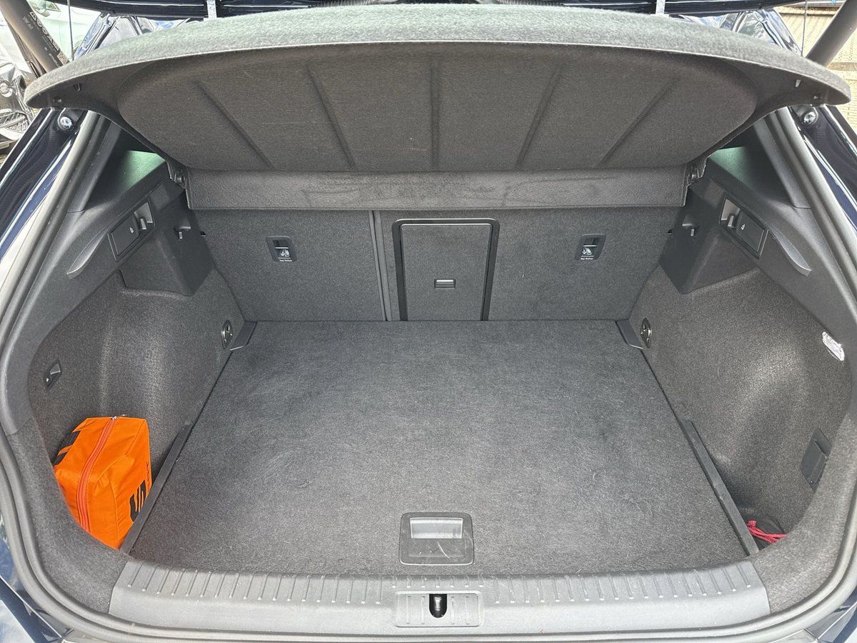 Cupra Formentor VZ 2.0 TSI 4DRIVE NAVI+PANO+AHZV+LED