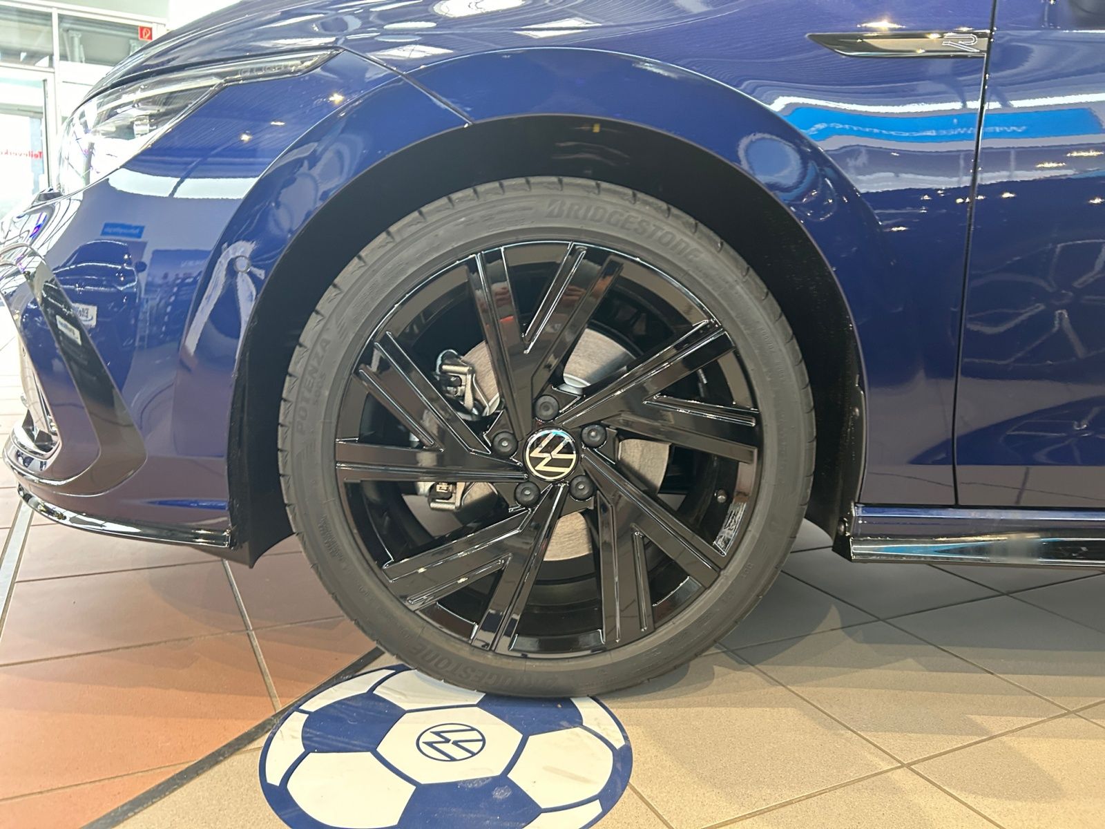 Volkswagen Golf Variant R-Line 2.0 l TSI DSG Rückfahrk Navi