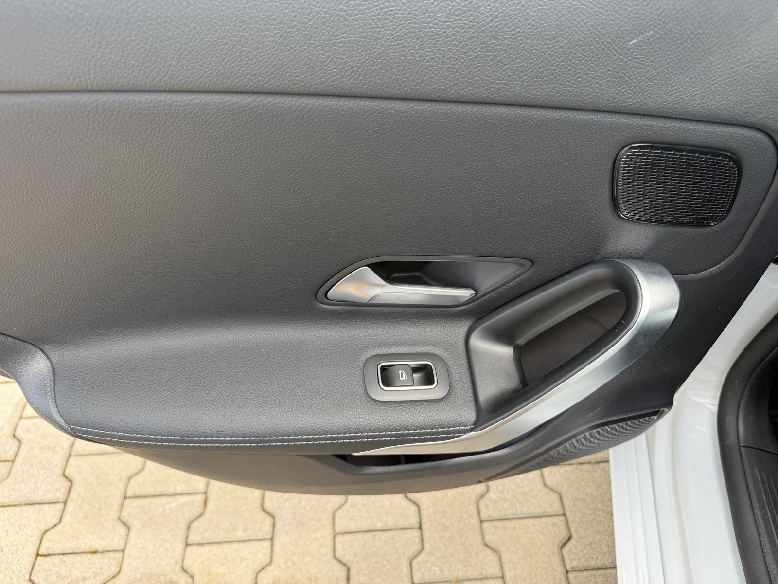 Mercedes-Benz A 200 7G-DTC Advanced - Samsaru's Car Outlet