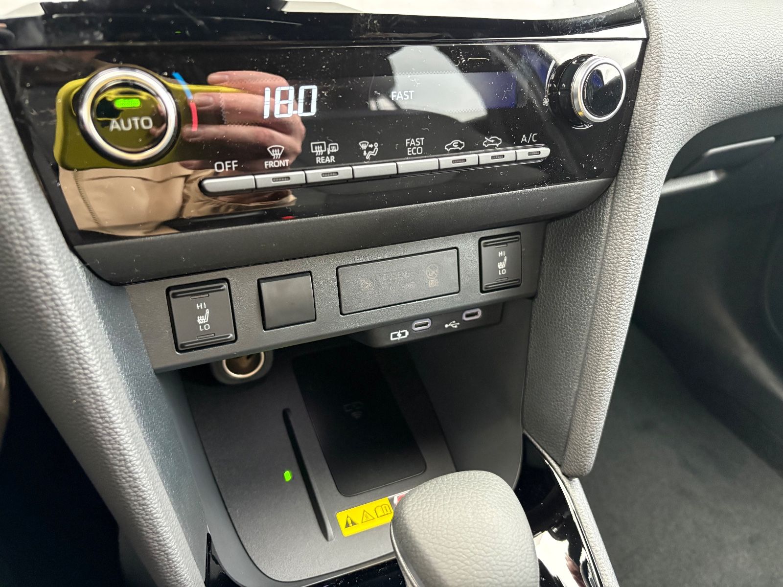 Toyota Yaris Cross Team D **SAFETY/WINTER**