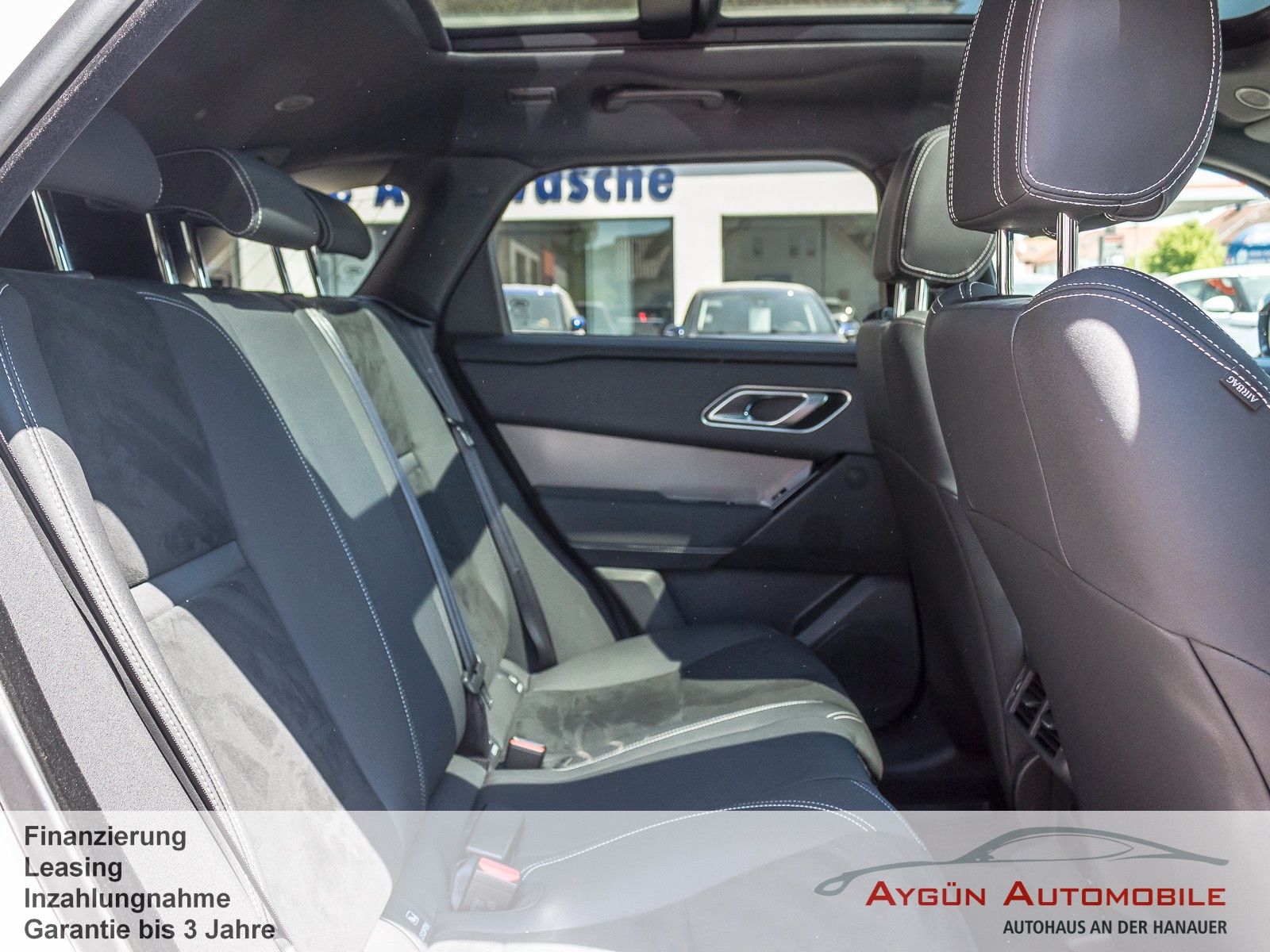 Range Rover Velar P400e AWD - Samsaru's Car Outlet
