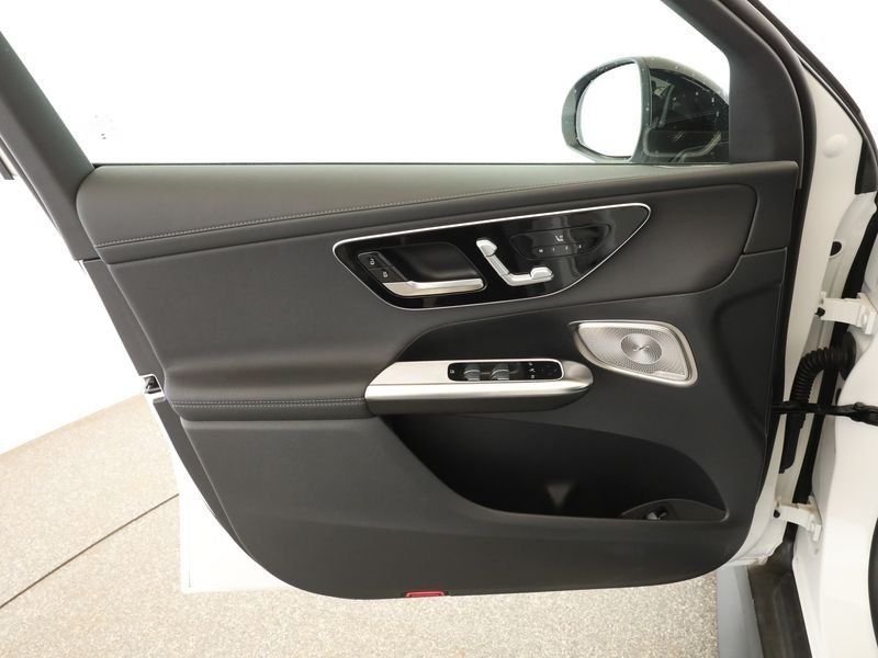 Mercedes-Benz GLC 300 e AMG 4M - Samsaru's Car Outlet