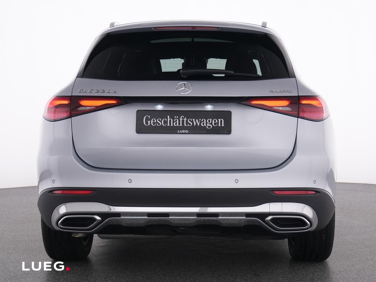 Mercedes-Benz GLC 220 d 4M AVANTGARDE+19''+PANO+AHK+DIG.LIGHT+