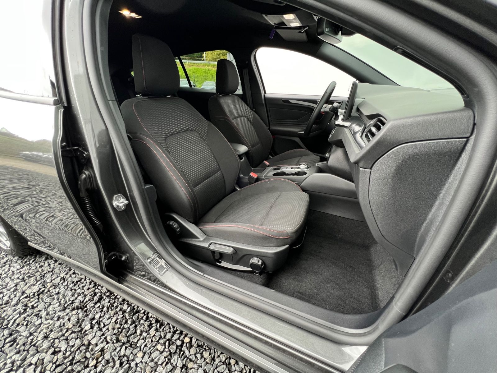 Ford Focus Turnier ST-Line 1.5TDCI Automatik Kamera