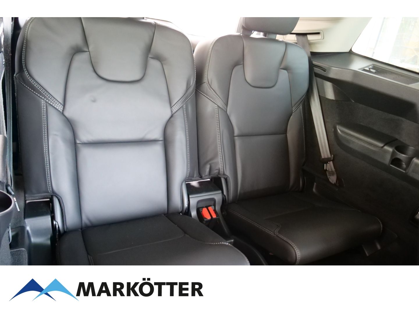 Volvo XC90 T8 AWD Ultra Bright - Samsaru's Car Outlet