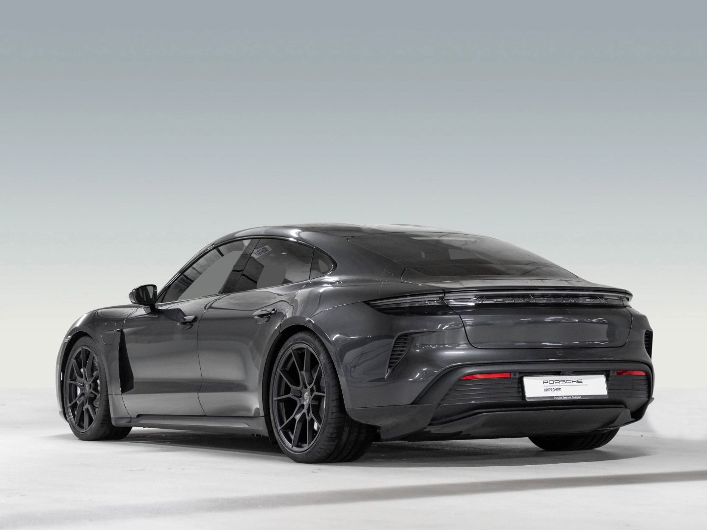 Porsche Taycan Turbo Burmester InnoDrive Massage HD-Matr