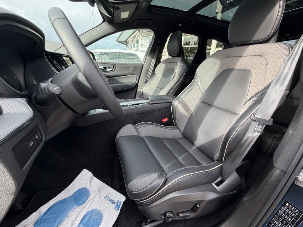 Volvo XC60 R Design Recharge Plug-In Hybrid T6 AWD Sta
