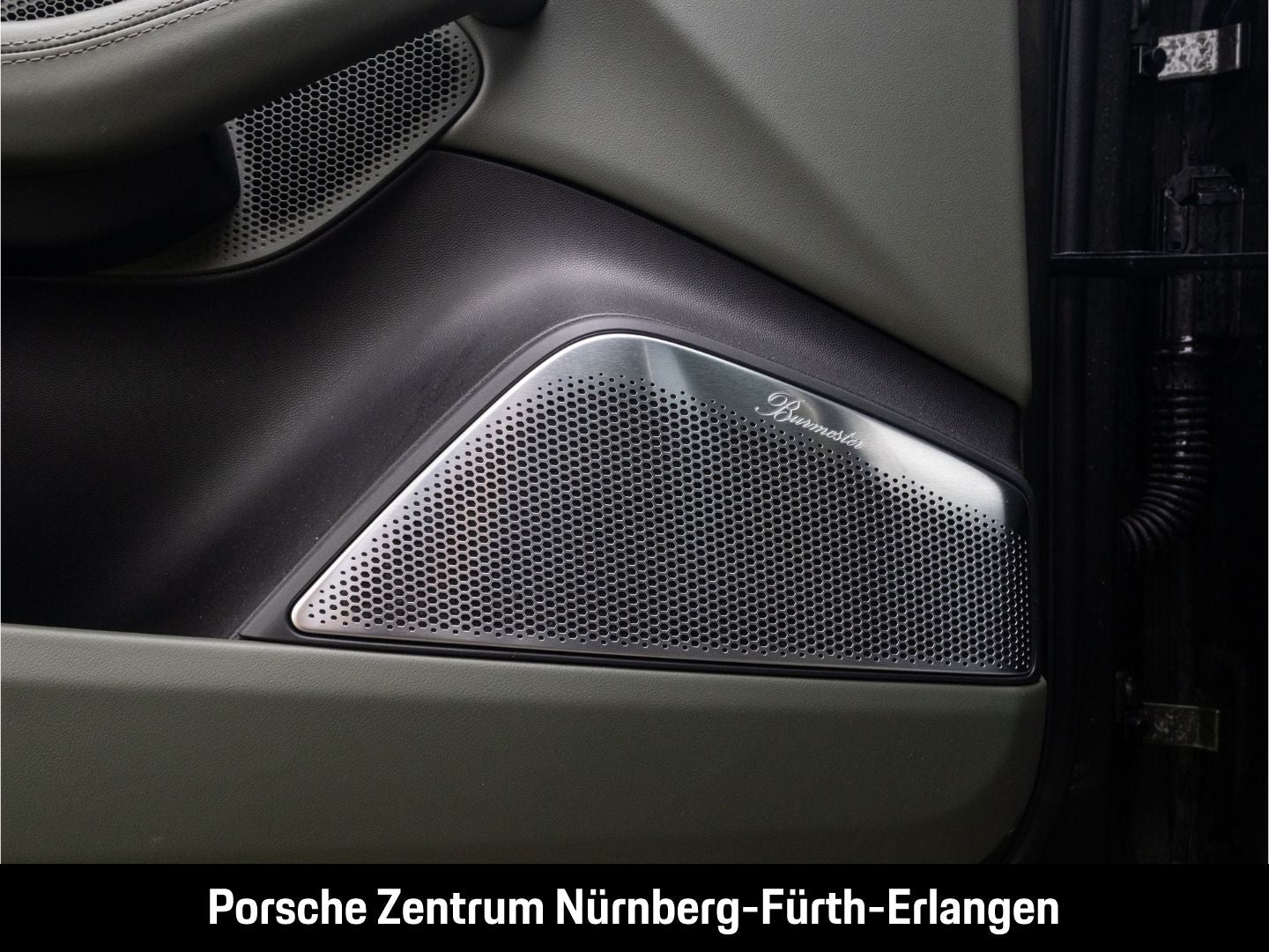 Porsche Macan Turbo Sitzbelüftung Matrix-LED Head-Up-Dis
