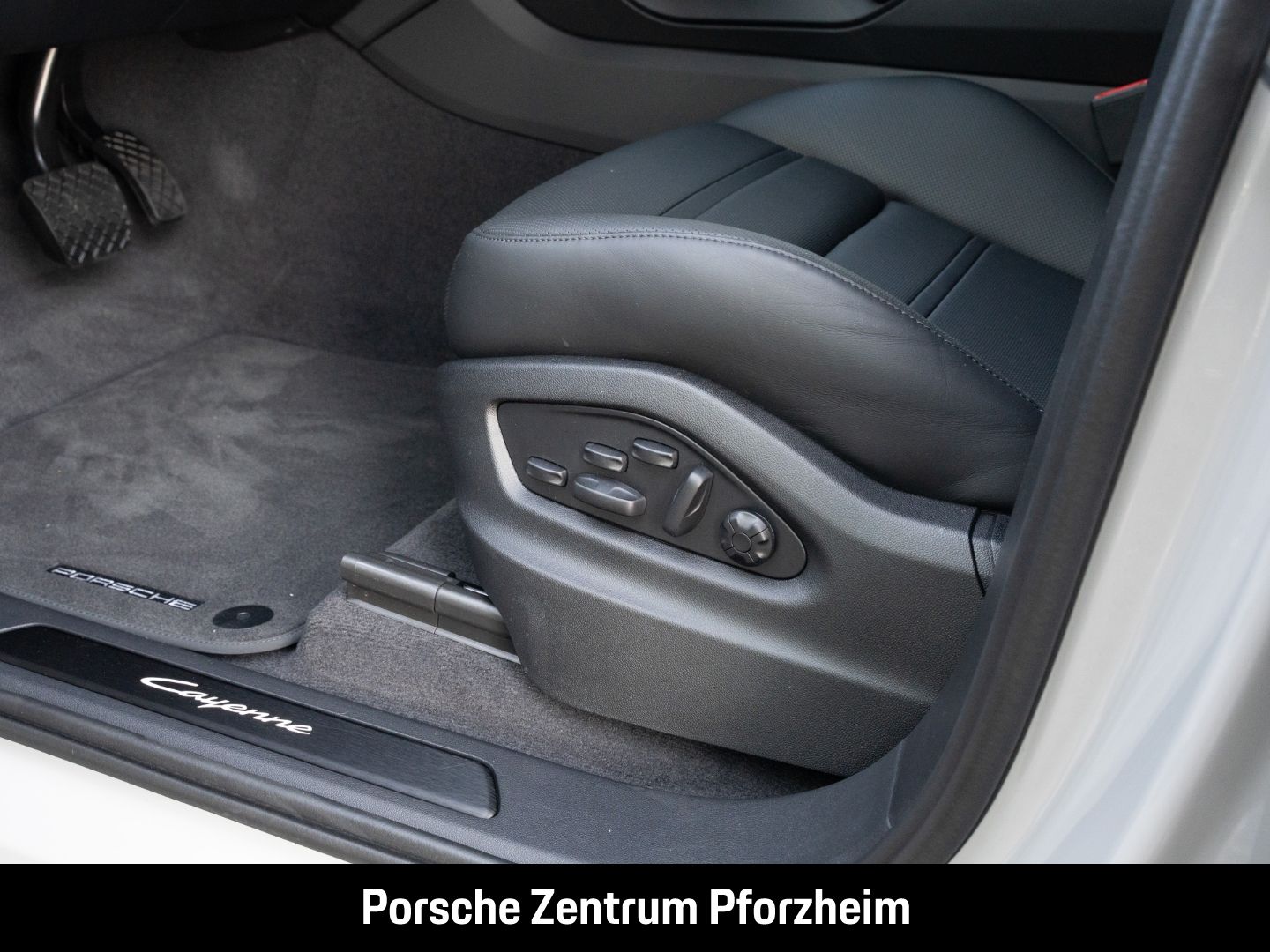 Porsche Cayenne E-Hybrid Coupe BOSE Luftfederung LED