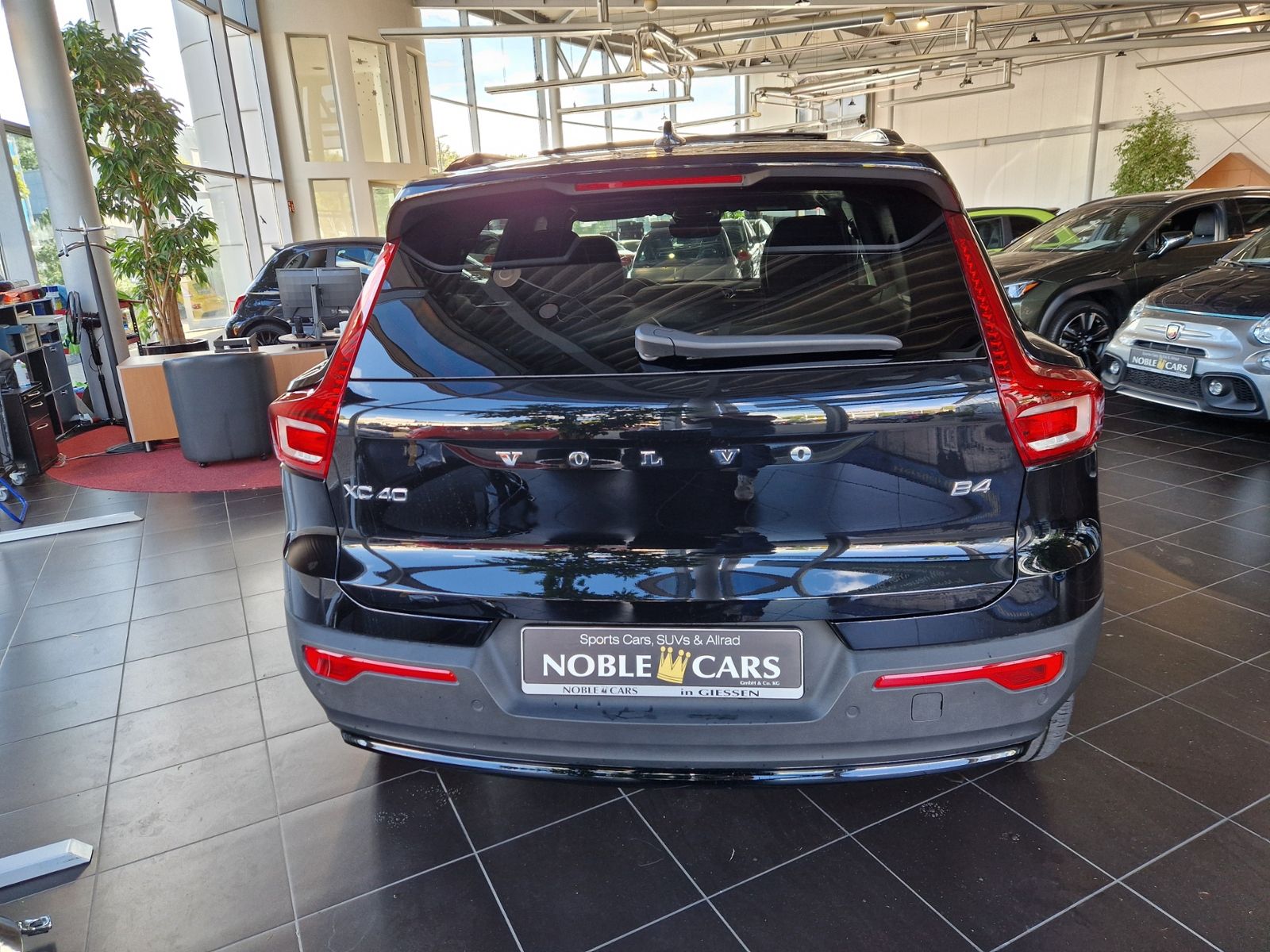 Volvo XC40 Ultra Dark PANO KLIMA ALU AHK NAVI