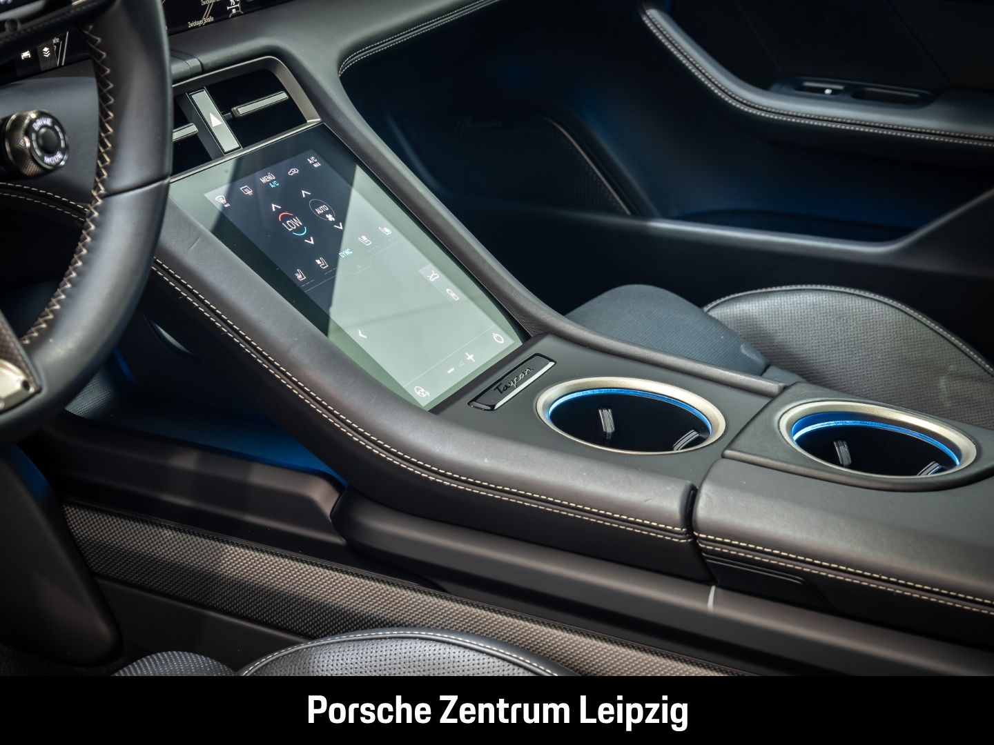 Porsche Taycan Turbo S Cross Turismo ActiveRide Burmeste