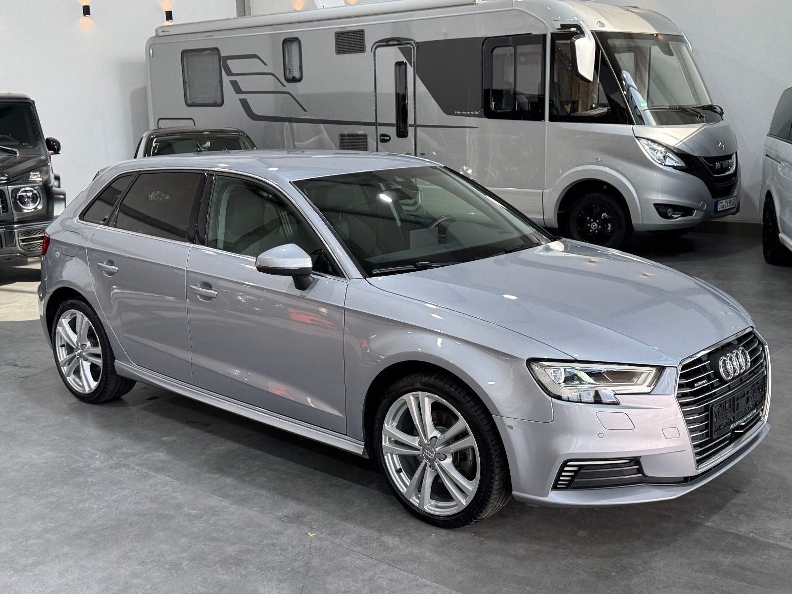 Audi A3 Sportback 40 e-tron sport - Samsaru's Car Outlet