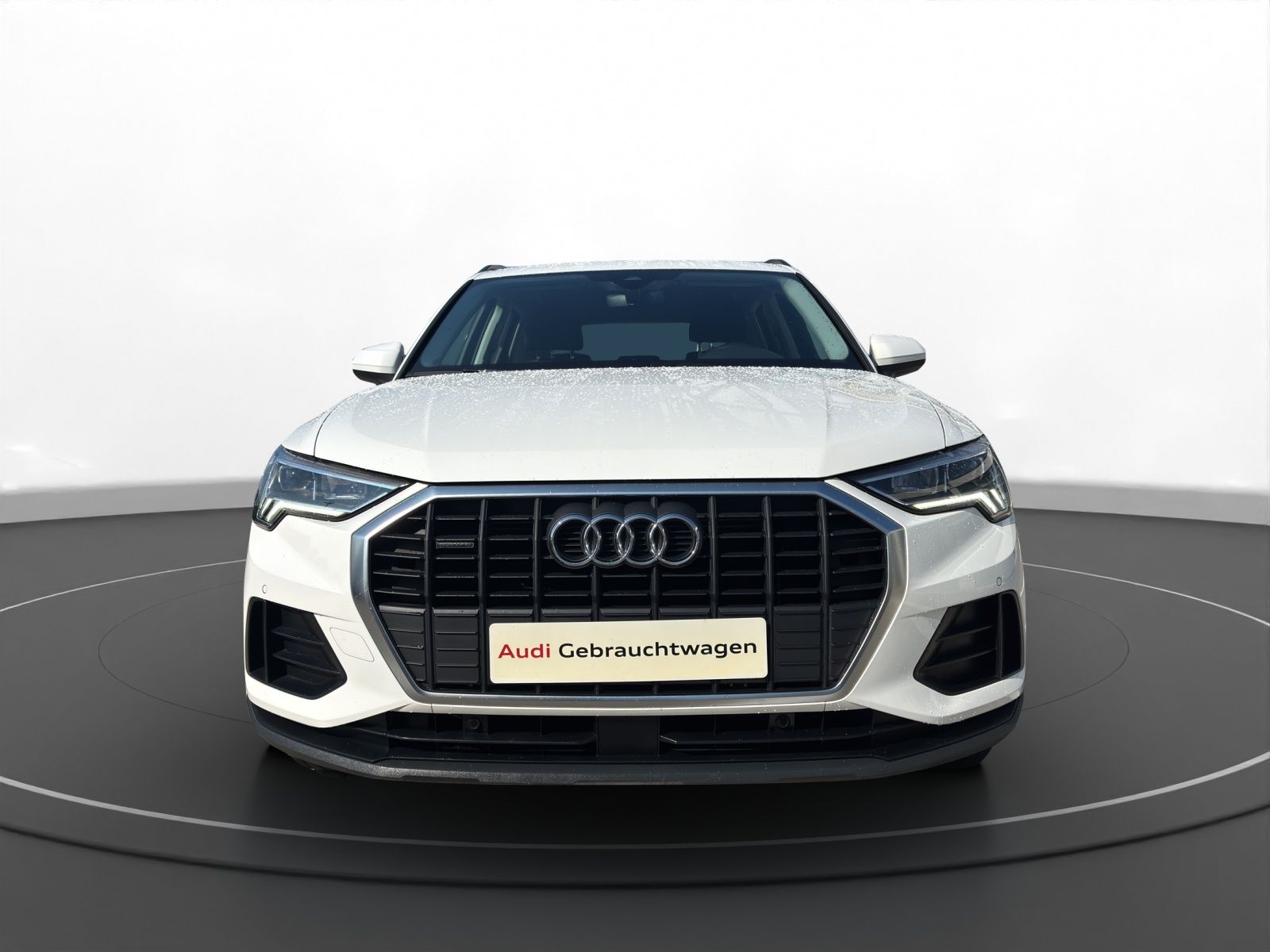 Audi Q3 40 TFSI quattro S tronic - Samsaru's Car Outlet