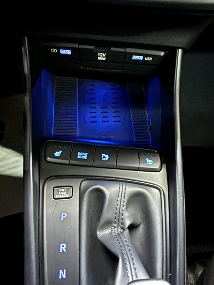 Hyundai i20 Trend Mild-Hybrid+Navi+1.Hand+MwSt.