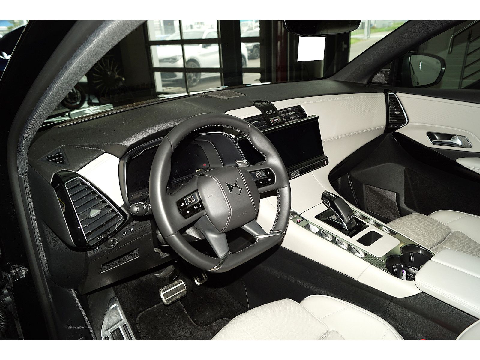 DS Automobiles DS7 Crossback 130 Blue Hdi EAT Opera DS IRIS