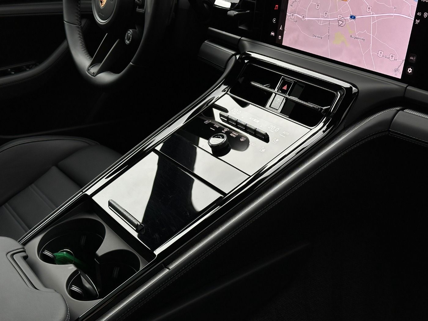 Porsche Panamera 4S E-Hybrid PANO 360° Soft-Close