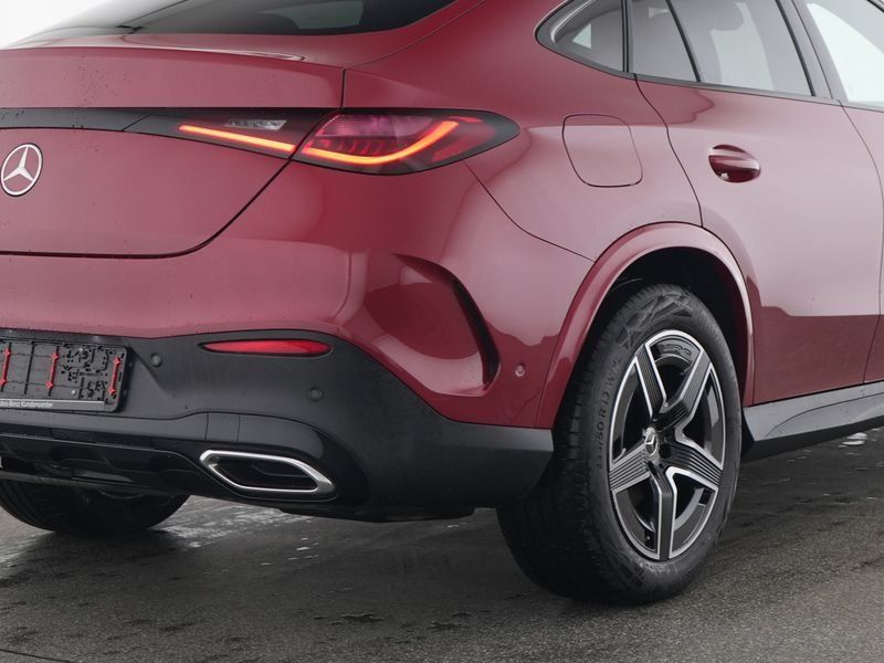 Mercedes-Benz GLC 300 d 4M Coupe AMG-ADV+ AHK PANO MEMORY DIST
