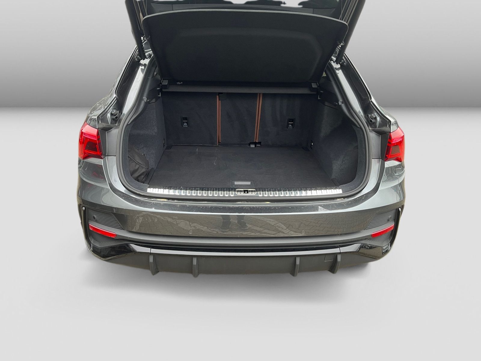 Audi Q3 Sportback 45TFSI S-Line - Samsaru's Car Outlet