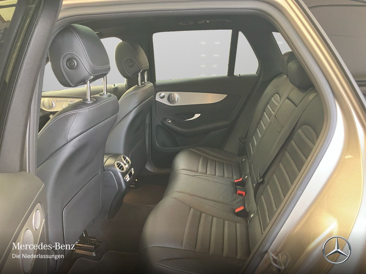 Mercedes-Benz GLC 300 4M AMG - Samsaru's Car Outlet