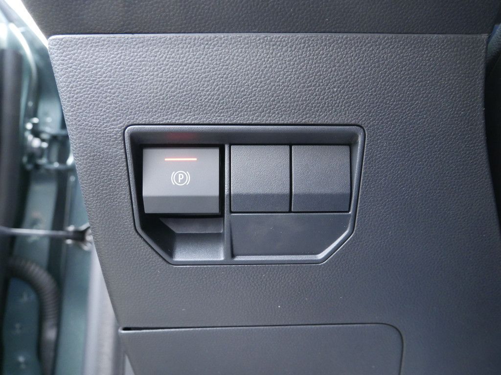 Dacia Duster Journey HYBRID 140 - Samsaru's Car Outlet