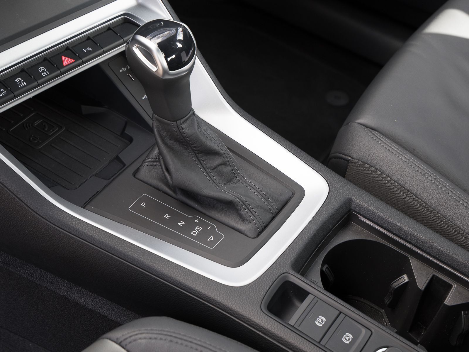 Audi Q3 40 TFSI Q ADVANCED - Samsaru's Car Outlet