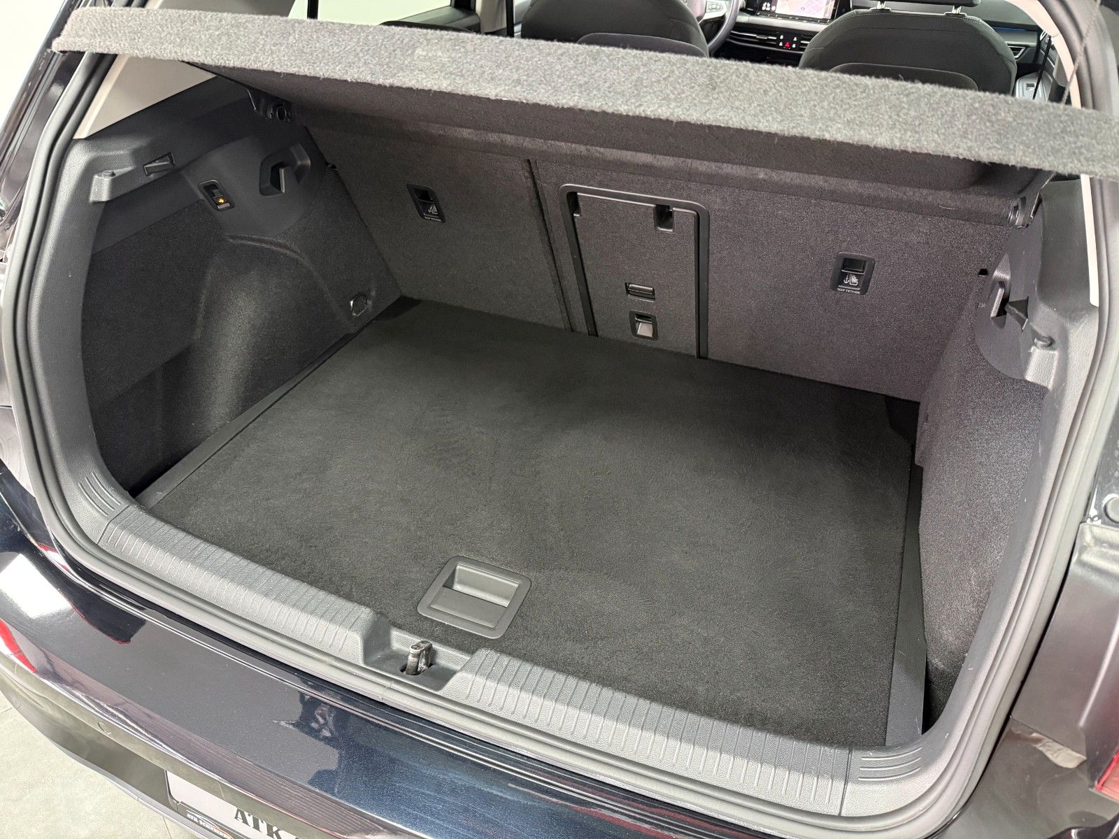 Volkswagen Golf 2.0 TSI/ACC/PANO/KAM/STHZ/AHK/MATRIX/AHK
