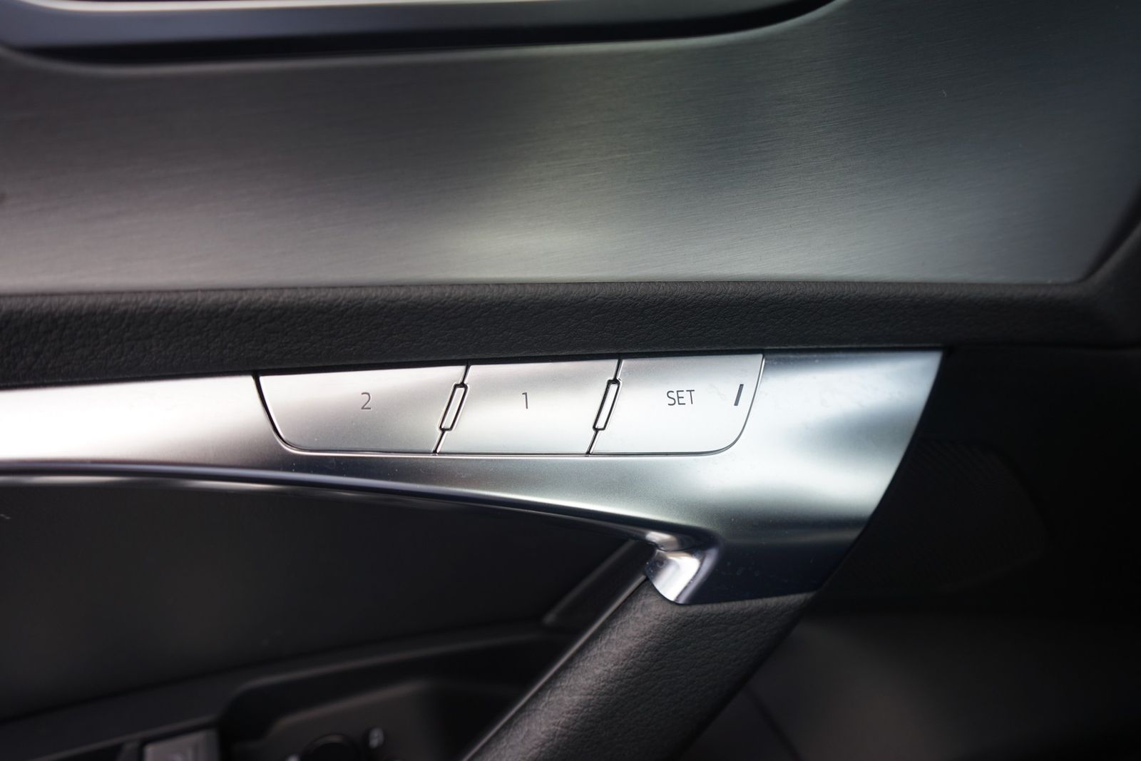 Audi A6 50 3.0 TDI quattro Avant S-line - Samsaru's Car Outlet