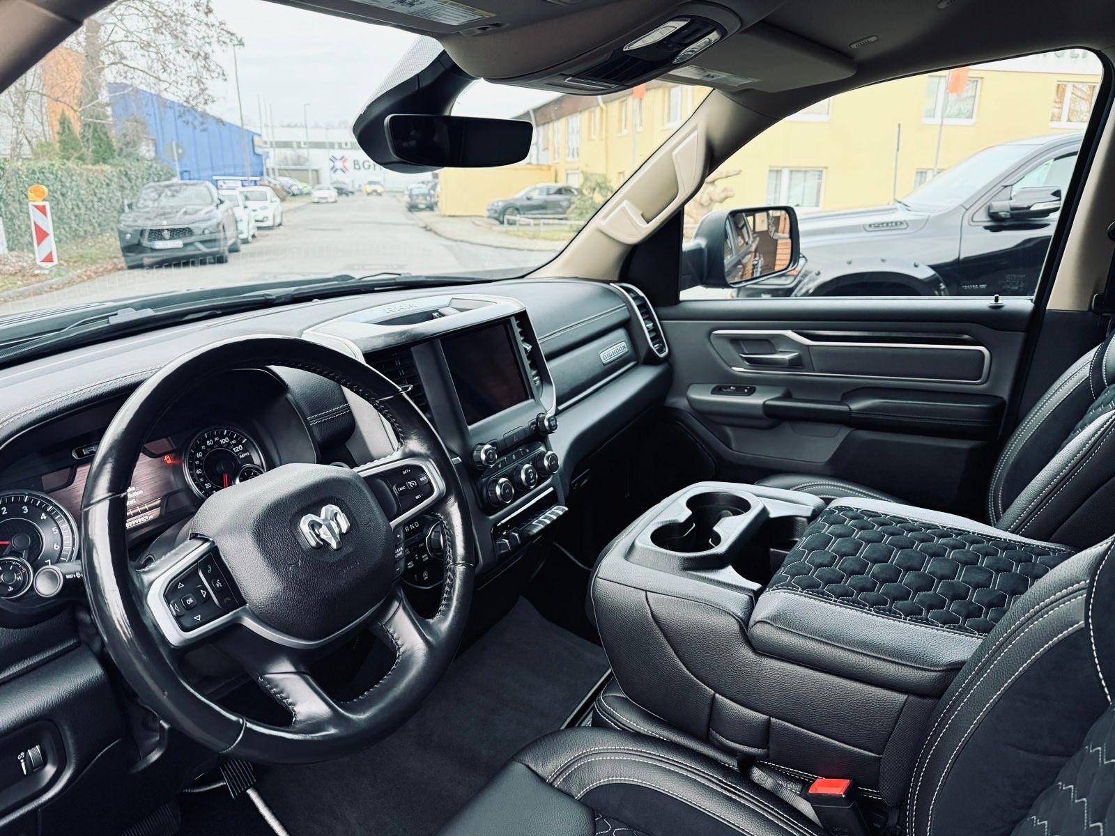 Dodge LPG*4X4*AHK*NAVI*ROLLBAR*OFFROAD*LIFT*LED*SPORT*