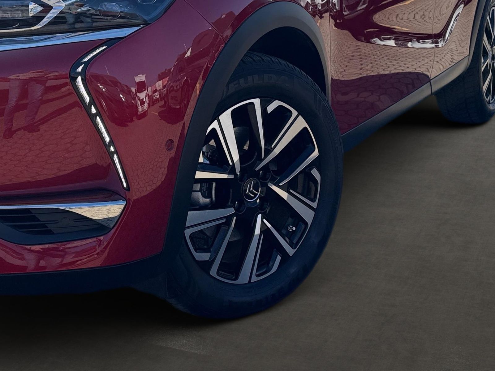 DS Automobiles DS3 CROSSBACK E-TENSE RIVOLI,LEASING MÖGLICH,HEA