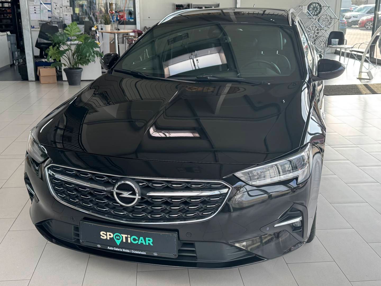 Opel Insignia ST 2.0D(128)AT8 Elegance - Samsaru's Car Outlet