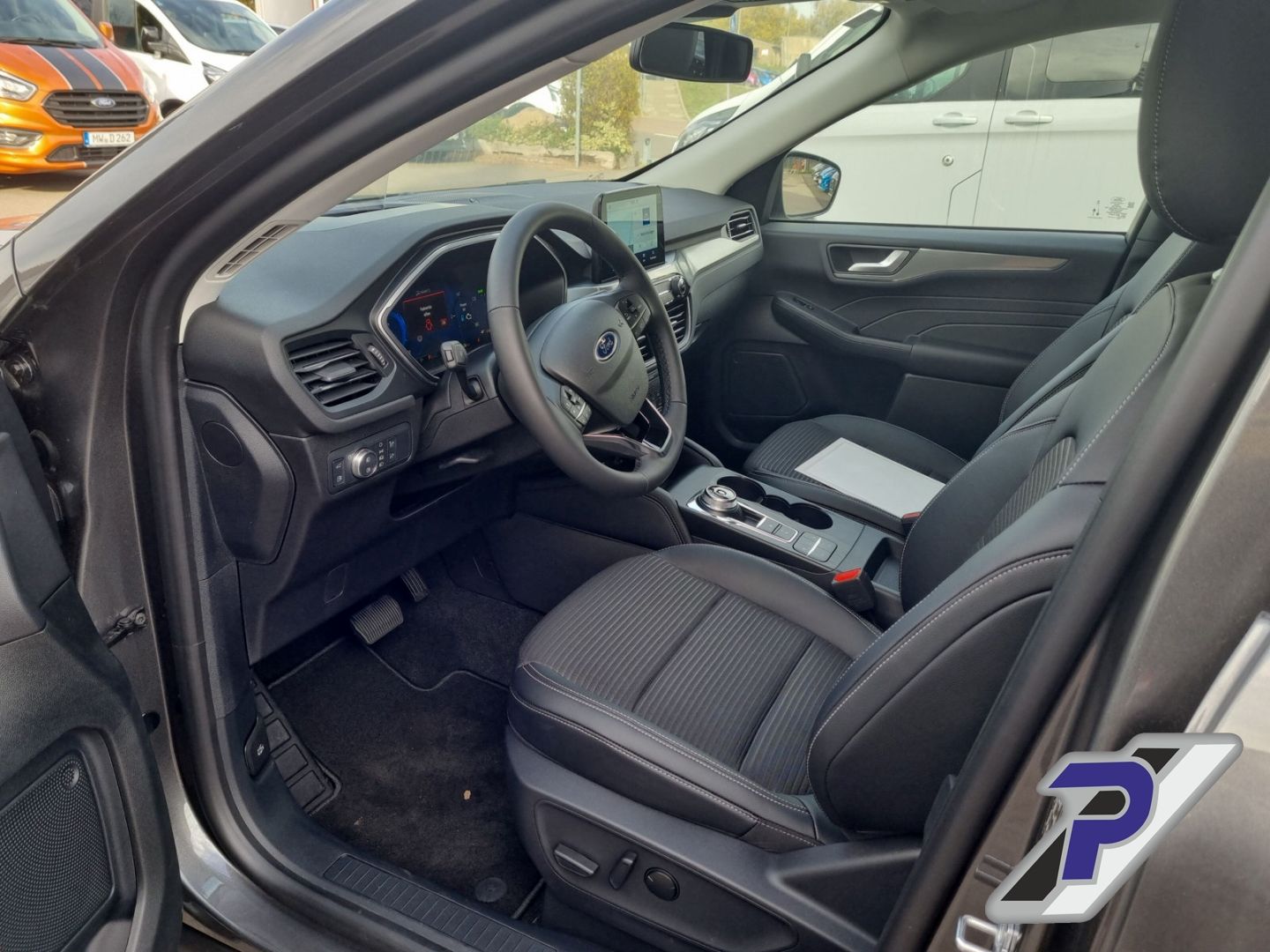 Ford Kuga Plug-In Hybrid Titanium X - Samsaru's Car Outlet