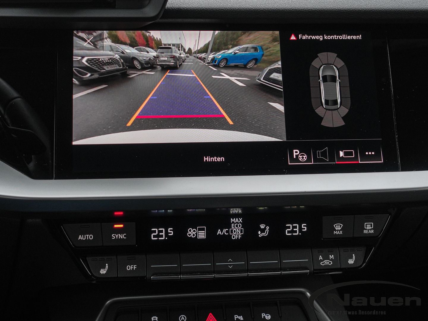 Audi A3 Limousine 30 TFSI S-line *ACC*LED*KAMERA*SHZ*