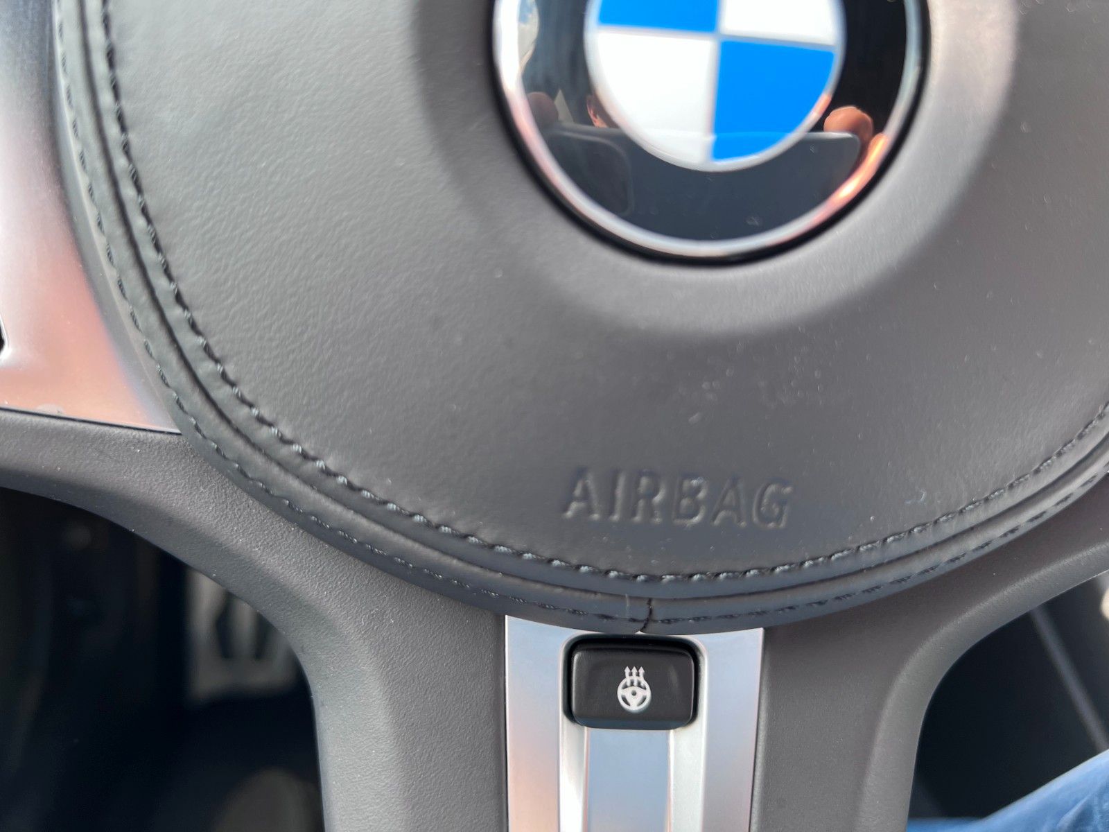 BMW 320d Lim xDrive M Sport - Samsaru's Car Outlet
