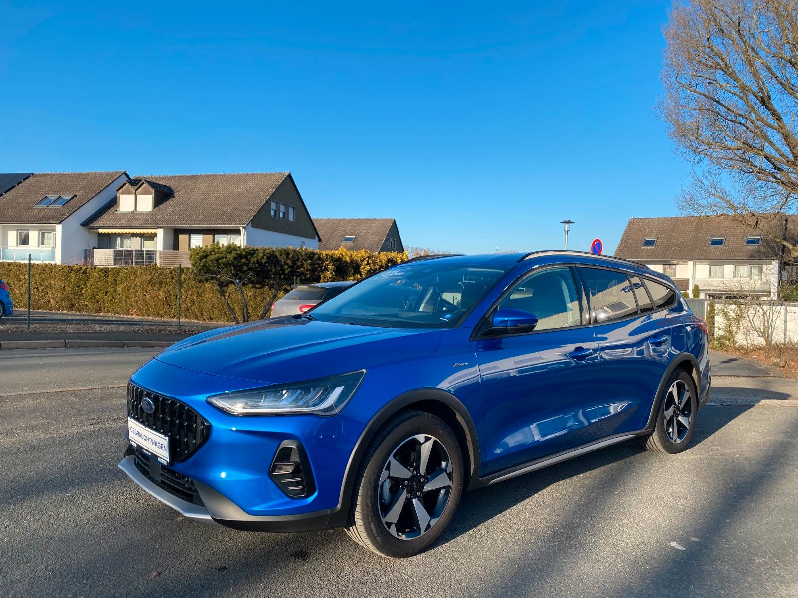 Ford Focus Turnier Active X 1,0EcoBoost*Automatik*Nav