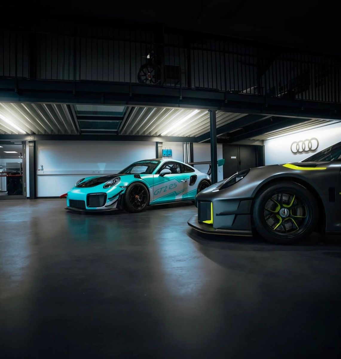 Porsche GT2 RS Clubsport - Samsaru's Car Outlet
