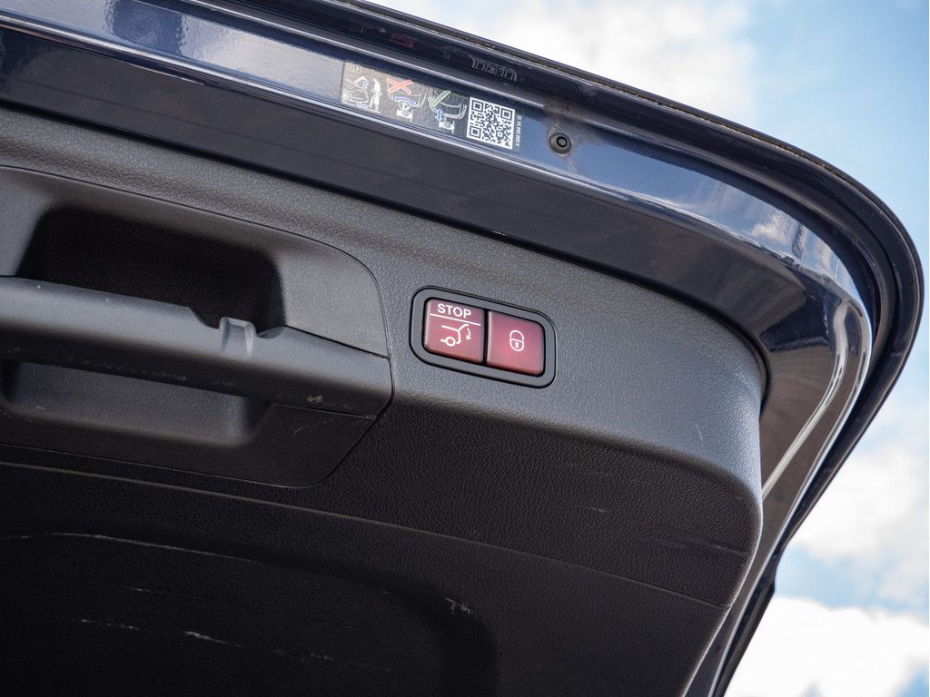 Mercedes-Benz GLE 53 AMG 4M+Advanced Plus Facelfit AHK LED Pan