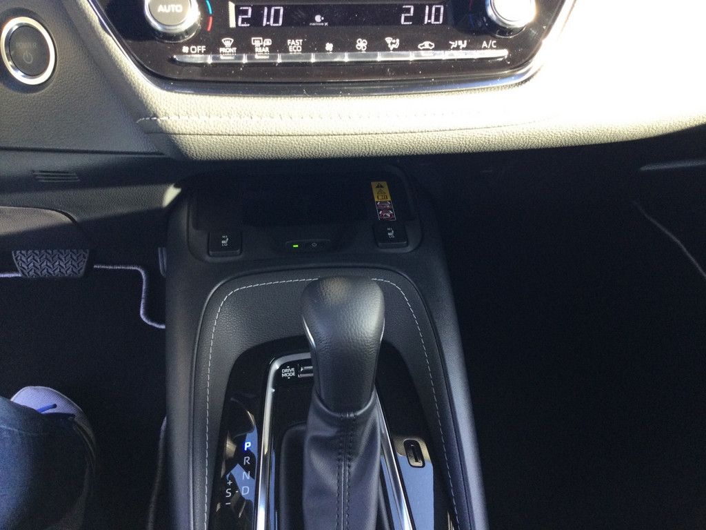 Toyota Corolla Touring Sports 2.0 Hybrid Team D