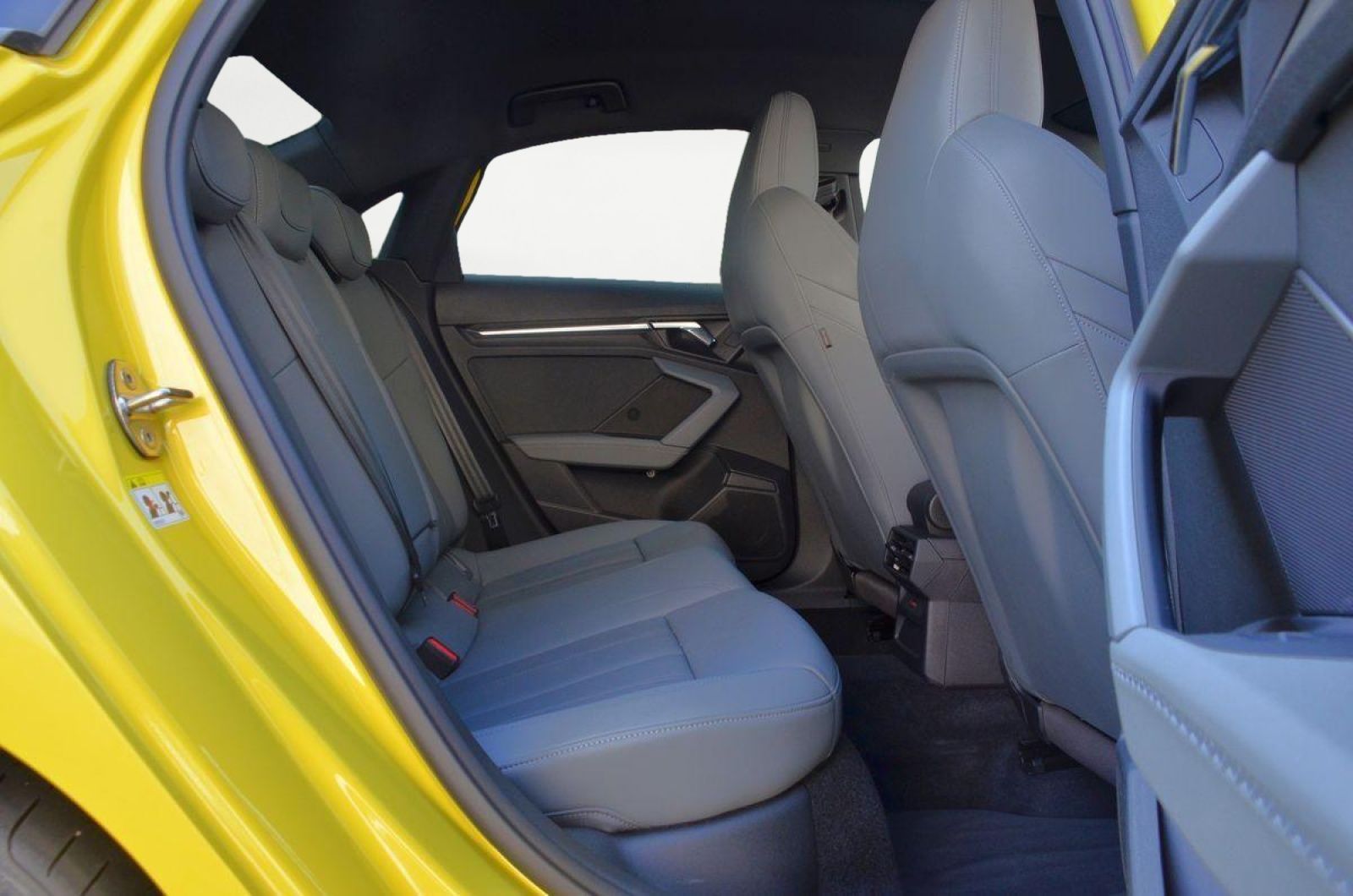 Audi A3 40 TDI qua S-Tronic S-line - Samsaru's Car Outlet