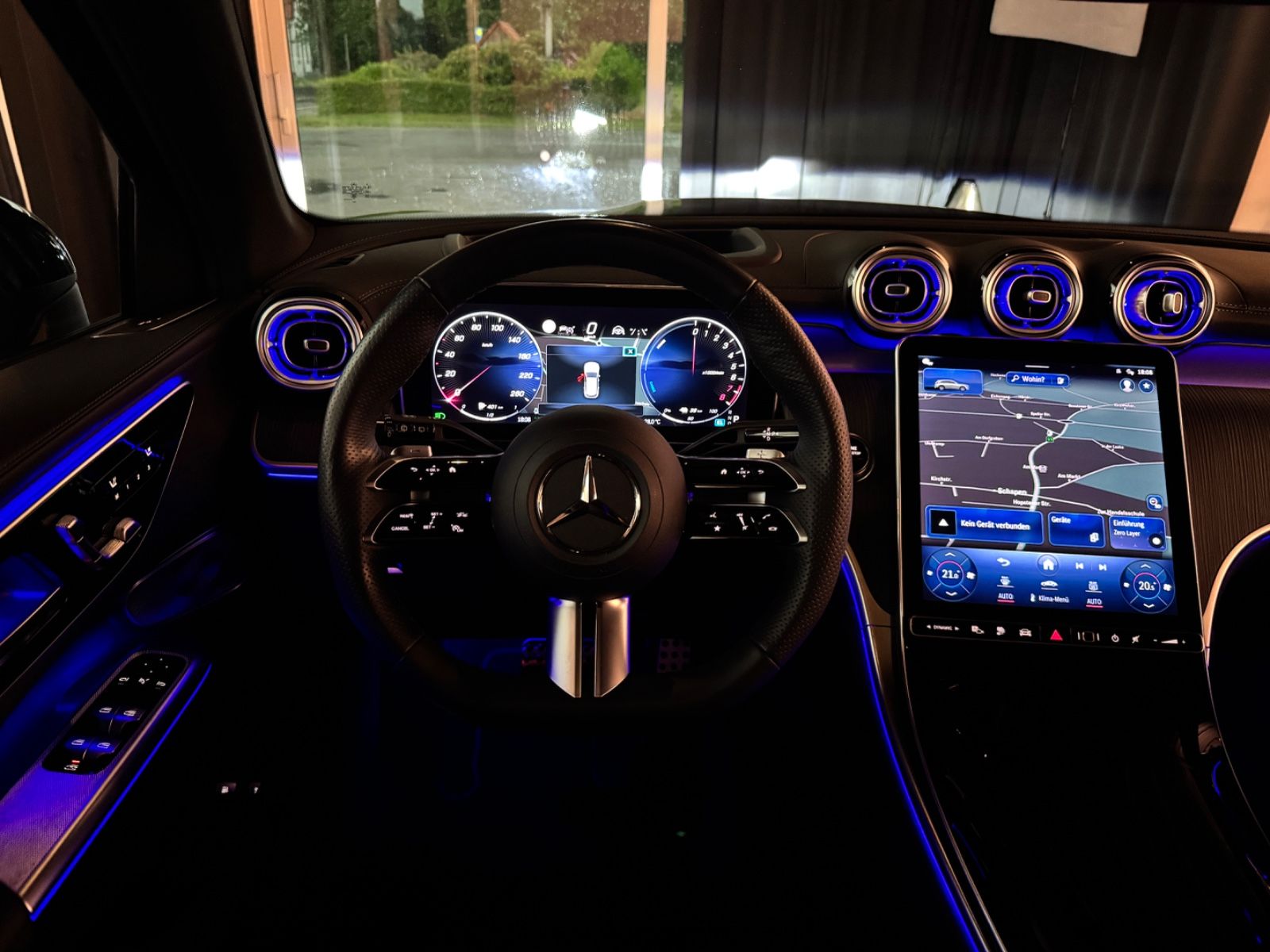 Mercedes-Benz GLC 400/ 4Matic / AMG / BURMESTER/ PANO e 4Matic