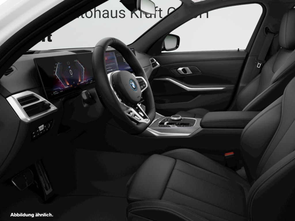 BMW 330e Touring M SPORT+HUD+AHK+KAMERA