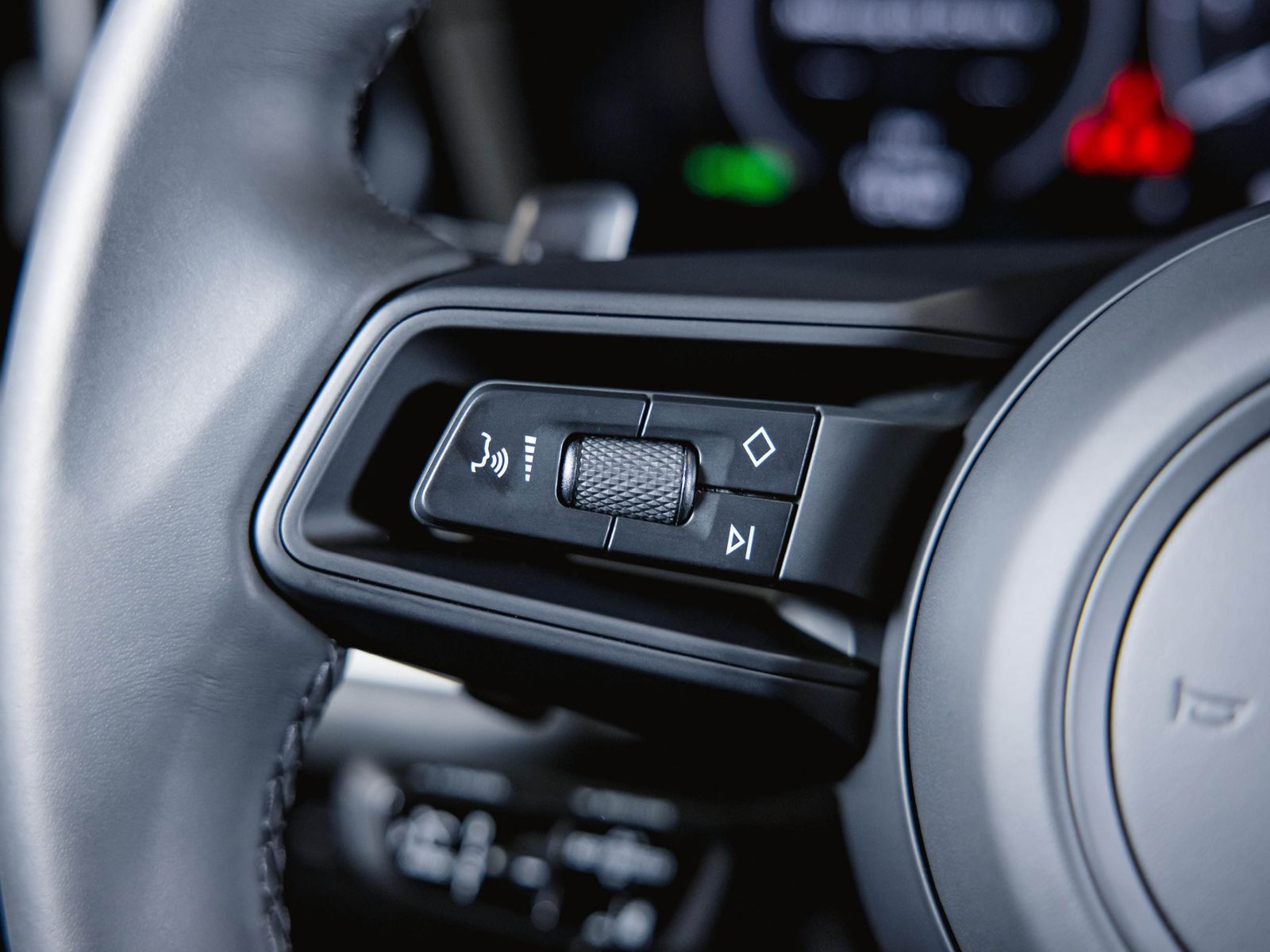 Porsche Cayenne E-Hybrid Sportabgasanlage BOSE