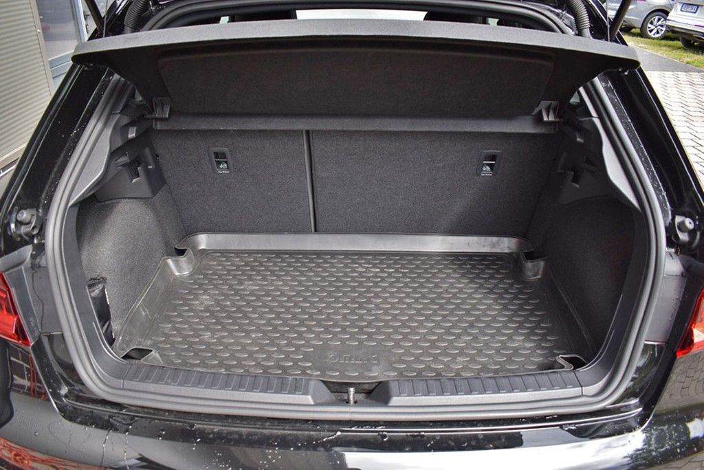 Audi A1 Sportback 40 TFSI S-line - Samsaru's Car Outlet